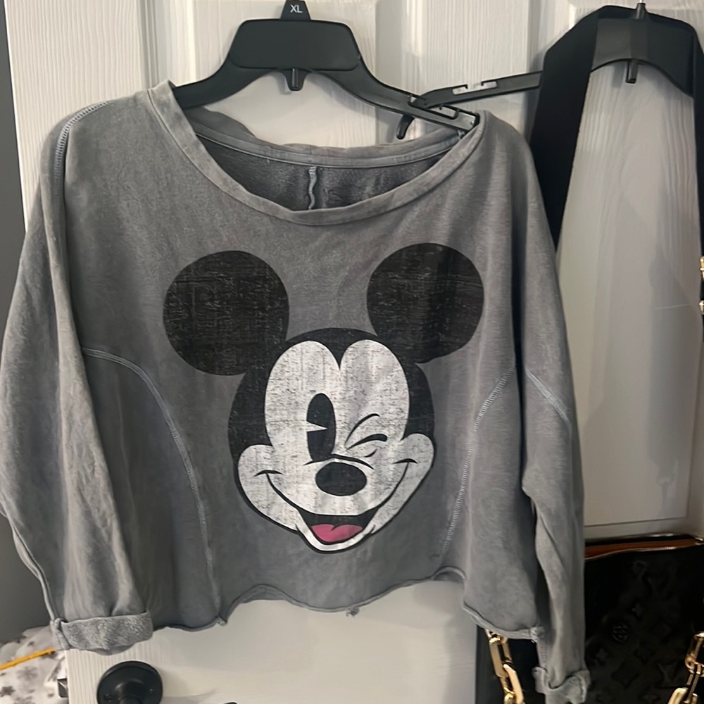 Disney Vintage cropped, Mickey Mouse  sweatshirt